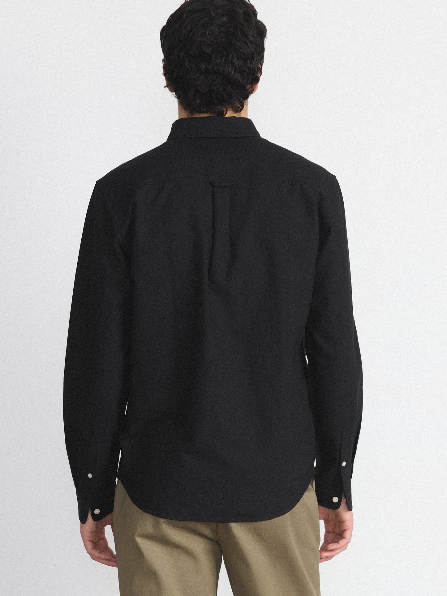 The Jasper Oxford Shirt in Black