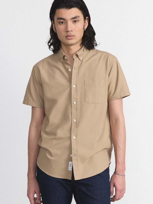 The Jasper Short Sleeve Oxford Shirt in Sandstone