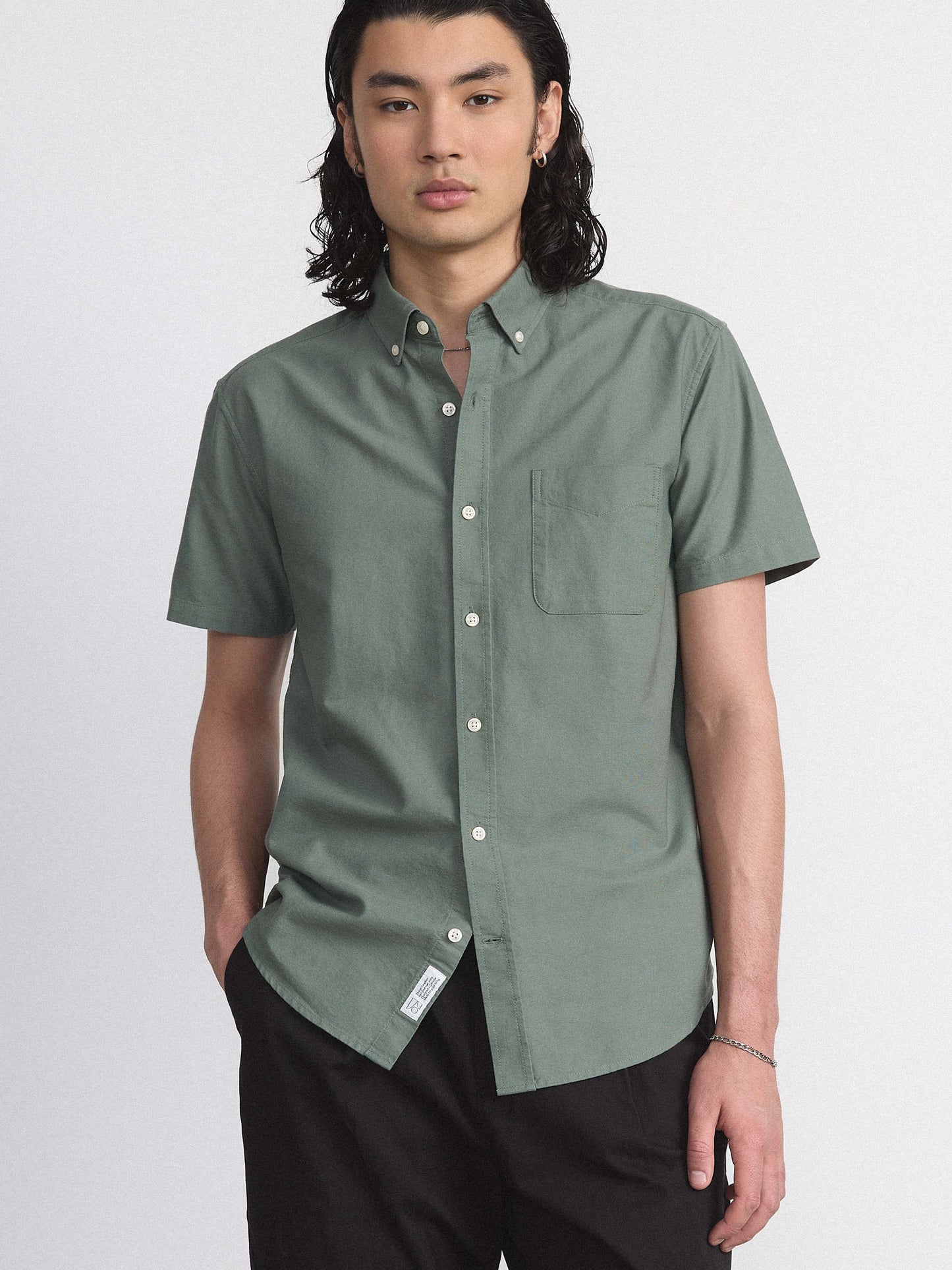 The Jasper Short Sleeve Oxford Shirt in Laurel Green