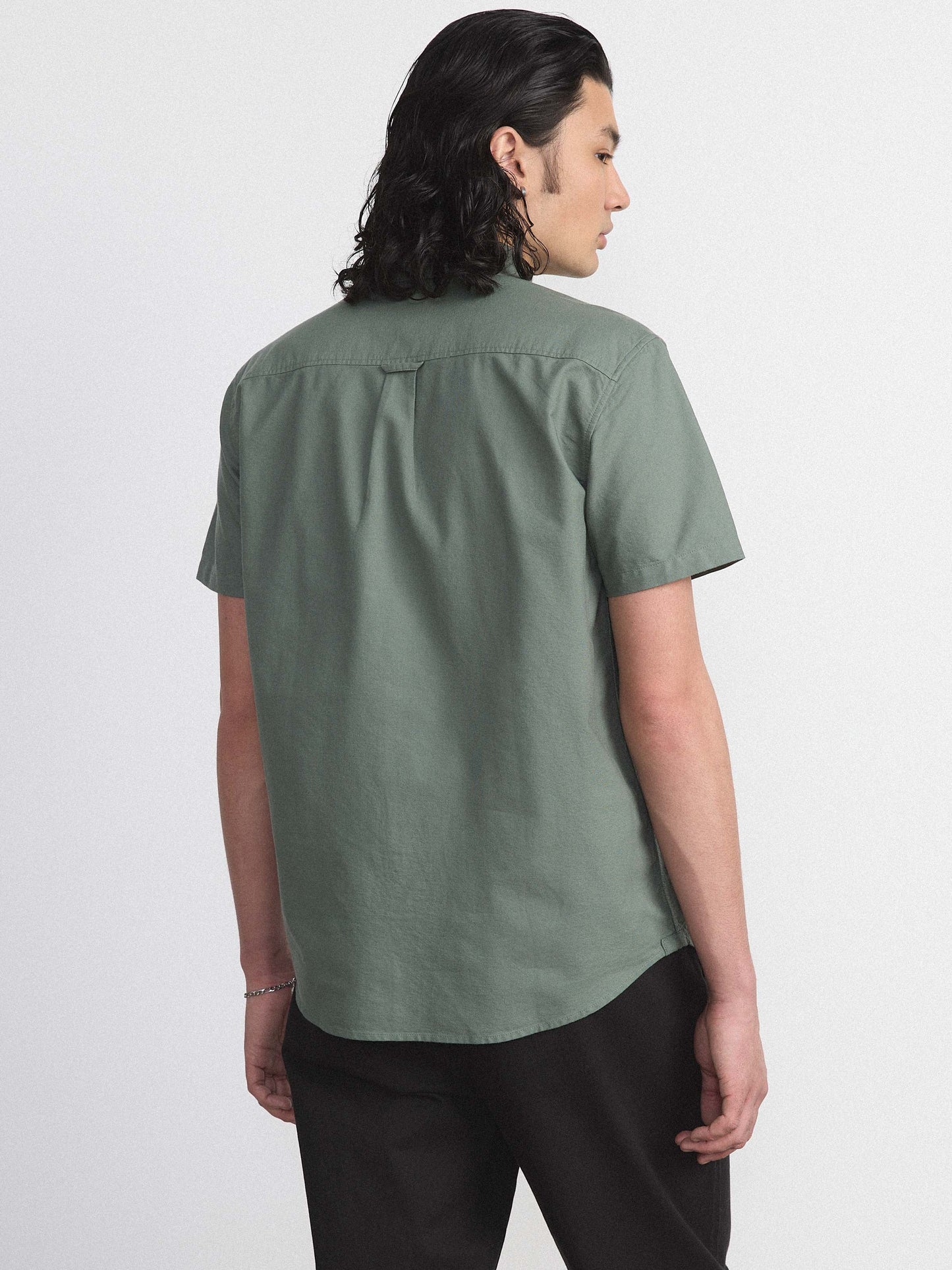 The Jasper Short Sleeve Oxford Shirt in Laurel Green