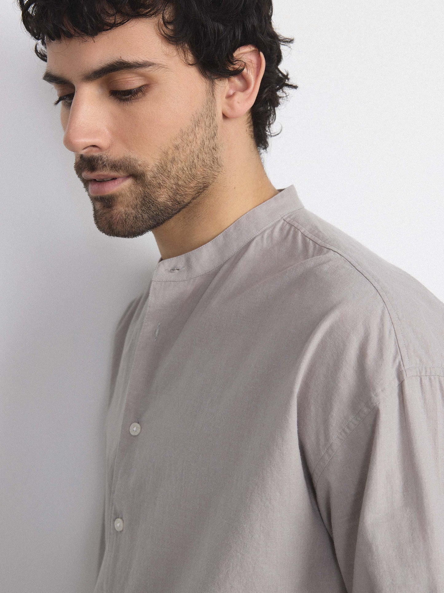 The Loose Officer Collar Shirt in Flint Grey